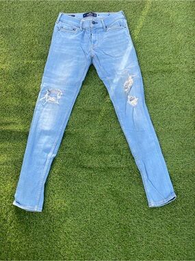Hollister jeans w30 L32